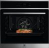 Electrolux EOE8P39WX Assisted Cooking 800 sütő, pirolitikus tisztítással