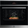 Electrolux EOE8P39X SenseCook beépíthető sütő, maghőmérő, pirolitikus tisztítás, beprogramozott receptek, LCD kijelző